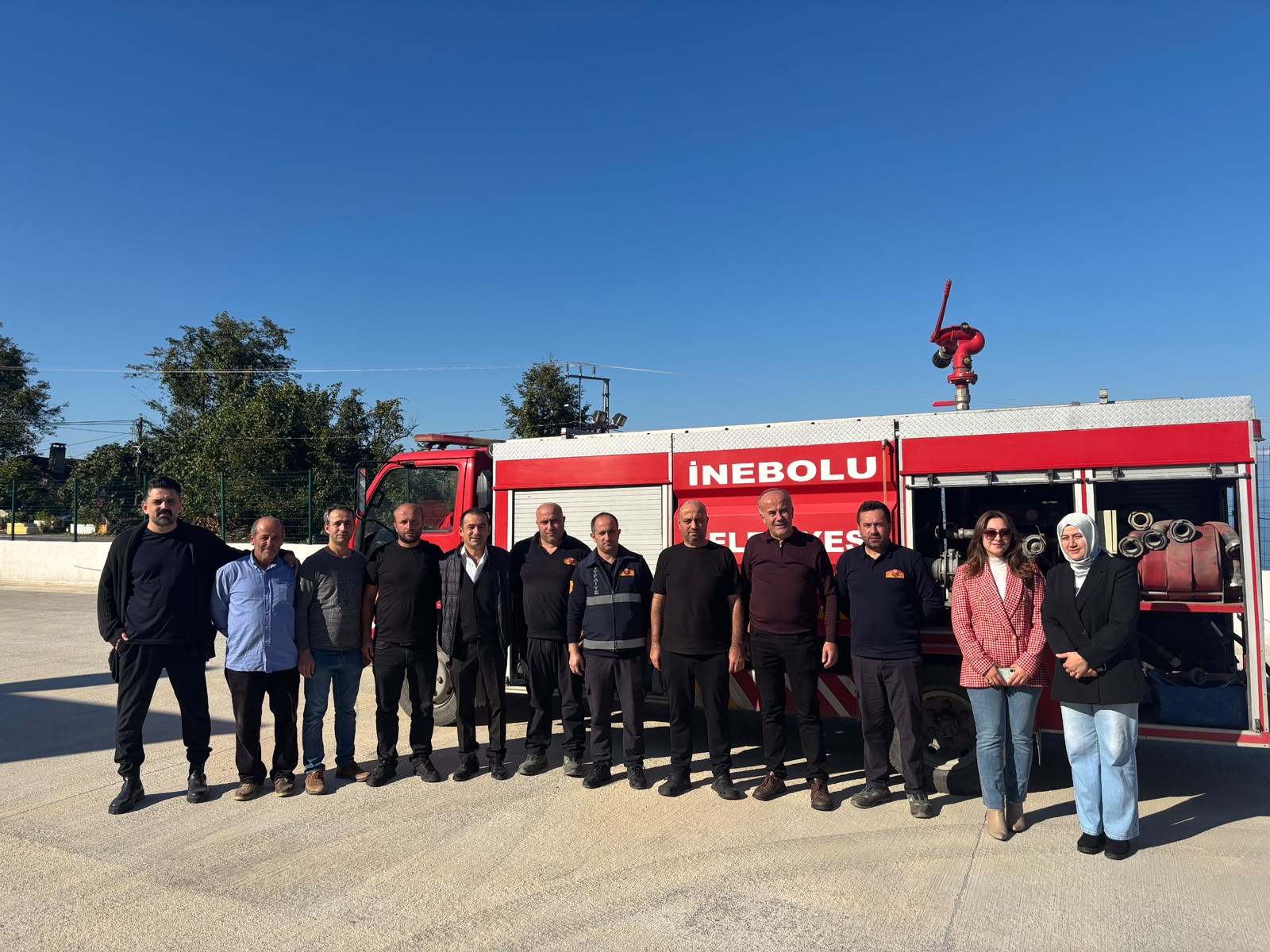 Yüksekokulumuz İdari Personele Yangın Söndürme Eğitimi Verildi