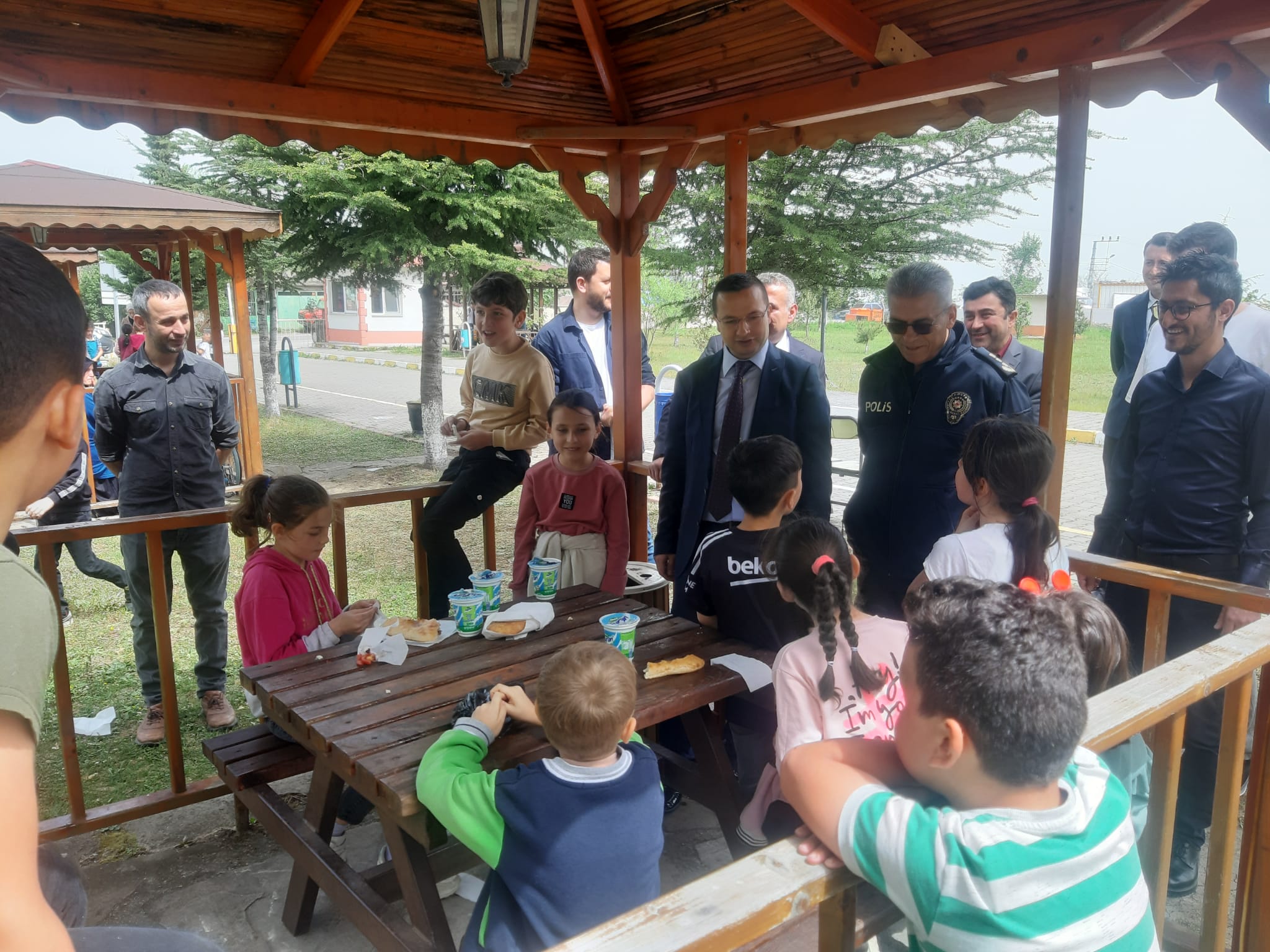 Miniklerle Büyükler Biraraya Geldi